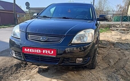 KIA Rio II, 2007 год, 650 000 рублей, 15 фотография