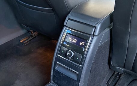 Skoda Superb III рестайлинг, 2014 год, 1 200 000 рублей, 10 фотография