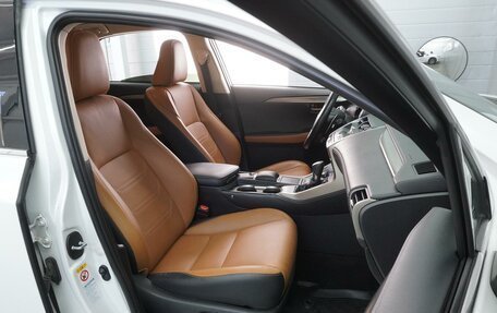 Lexus NX I, 2018 год, 3 120 000 рублей, 8 фотография