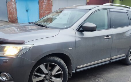 Nissan Pathfinder, 2014 год, 1 640 000 рублей, 1 фотография