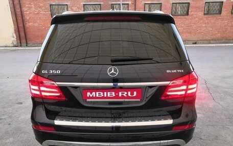 Mercedes-Benz GL-Класс, 2013 год, 3 200 000 рублей, 7 фотография