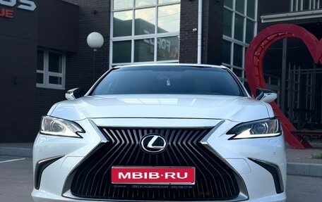 Lexus ES VII, 2019 год, 4 980 000 рублей, 1 фотография