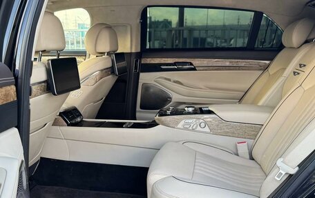 Genesis G90 I рестайлинг, 2016 год, 3 079 700 рублей, 10 фотография