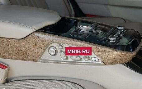 Genesis G90 I рестайлинг, 2016 год, 3 079 700 рублей, 19 фотография