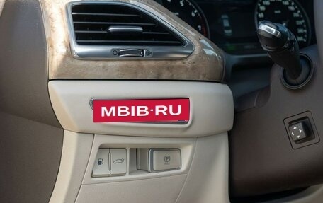 Genesis G90 I рестайлинг, 2016 год, 3 079 700 рублей, 18 фотография