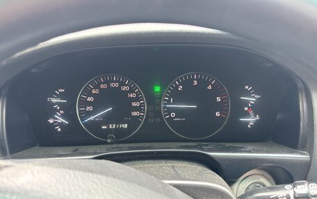 Toyota Land Cruiser 100 рестайлинг 2, 2005 год, 2 150 000 рублей, 10 фотография