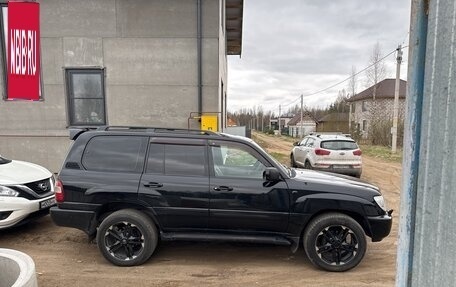 Toyota Land Cruiser 100 рестайлинг 2, 2005 год, 2 150 000 рублей, 6 фотография