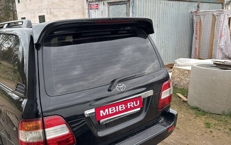 Toyota Land Cruiser 100 рестайлинг 2, 2005 год, 2 150 000 рублей, 5 фотография