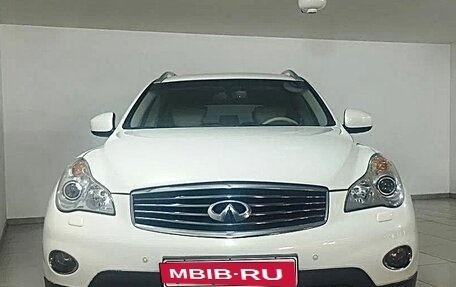 Infiniti QX50 I рестайлинг, 2013 год, 1 610 000 рублей, 1 фотография