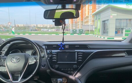 Toyota Camry, 2018 год, 2 630 000 рублей, 13 фотография