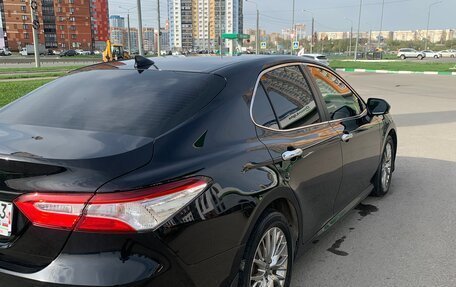 Toyota Camry, 2018 год, 2 630 000 рублей, 7 фотография