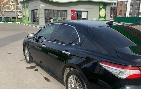 Toyota Camry, 2018 год, 2 630 000 рублей, 11 фотография
