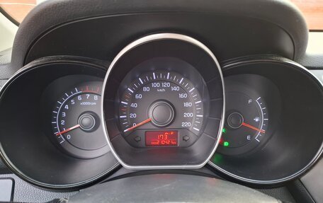KIA Rio III рестайлинг, 2013 год, 750 000 рублей, 10 фотография