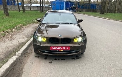 BMW 1 серия, 2009 год, 900 000 рублей, 1 фотография