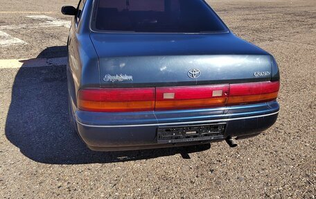 Toyota Crown, 1993 год, 420 000 рублей, 3 фотография