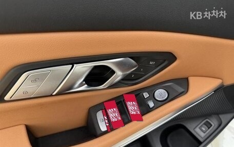 BMW 3 серия, 2023 год, 3 950 000 рублей, 10 фотография