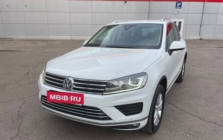 Volkswagen Touareg III, 2015 год, 3 350 000 рублей, 10 фотография