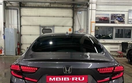 Honda Accord IX рестайлинг, 2019 год, 2 350 000 рублей, 14 фотография