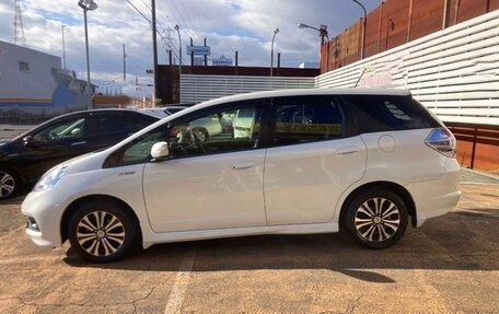 Honda Fit Shuttle I рестайлинг, 2015 год, 796 000 рублей, 3 фотография