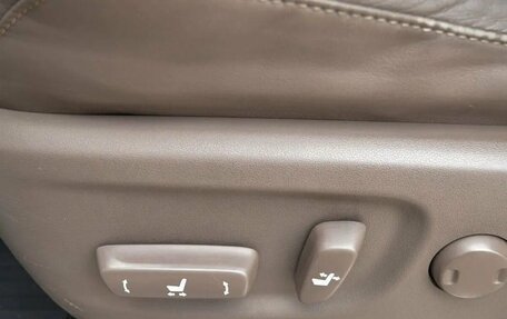 Lexus GX II, 2011 год, 3 290 000 рублей, 23 фотография