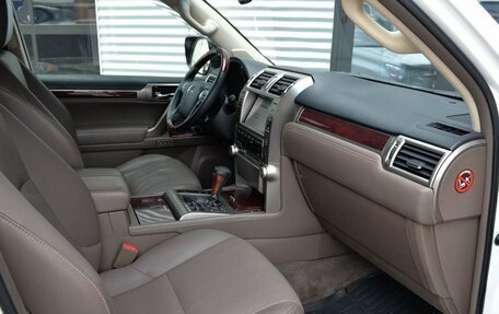 Lexus GX II, 2011 год, 3 290 000 рублей, 30 фотография