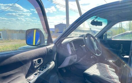 Mitsubishi Pajero Sport II рестайлинг, 2005 год, 1 000 000 рублей, 2 фотография