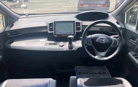 Honda Freed I, 2015 год, 778 000 рублей, 9 фотография