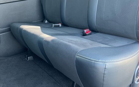 Toyota HiAce H200, 2015 год, 4 545 000 рублей, 9 фотография