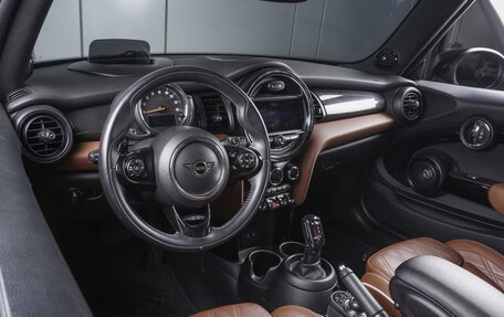 MINI Hatch, 2019 год, 3 299 000 рублей, 9 фотография