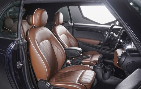 MINI Hatch, 2019 год, 3 299 000 рублей, 11 фотография