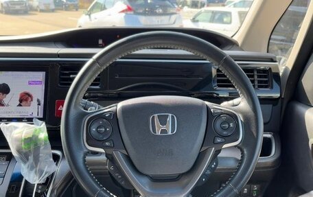 Honda Stepwgn IV, 2021 год, 1 654 000 рублей, 11 фотография