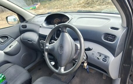 Toyota FunCargo, 2000 год, 420 000 рублей, 2 фотография