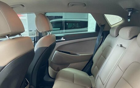 Hyundai Tucson III, 2019 год, 2 420 000 рублей, 10 фотография
