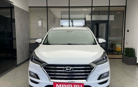 Hyundai Tucson III, 2019 год, 2 420 000 рублей, 2 фотография