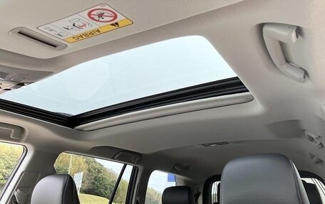Toyota Land Cruiser Prado 150 рестайлинг 2, 2021 год, 3 800 000 рублей, 18 фотография