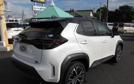 Toyota Yaris Cross, 2022 год, 1 450 001 рублей, 9 фотография