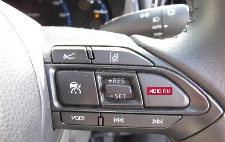 Toyota Yaris Cross, 2022 год, 1 450 001 рублей, 25 фотография