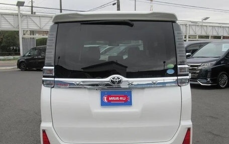 Toyota Voxy III, 2021 год, 2 520 001 рублей, 5 фотография
