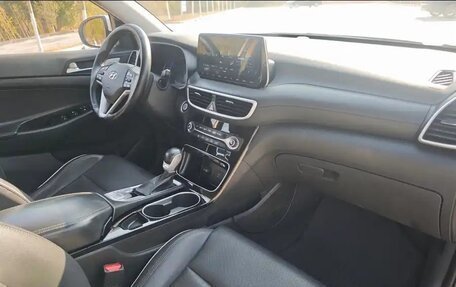 Hyundai Tucson III, 2021 год, 1 700 000 рублей, 9 фотография