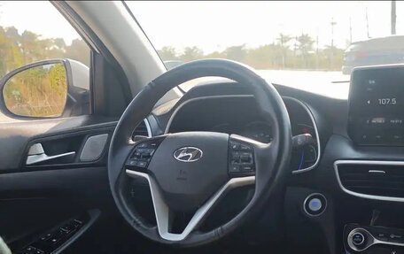 Hyundai Tucson III, 2021 год, 1 700 000 рублей, 8 фотография