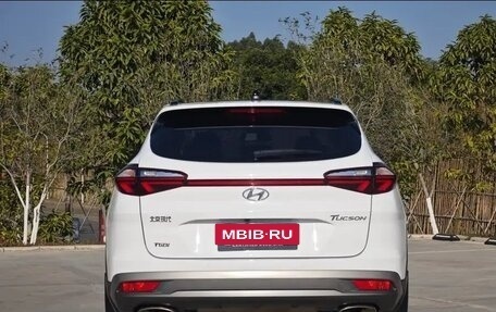 Hyundai Tucson III, 2021 год, 1 700 000 рублей, 6 фотография