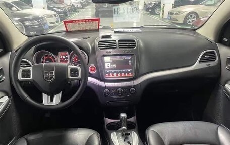Dodge Journey I, 2016 год, 2 105 000 рублей, 8 фотография
