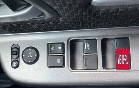 Honda Stepwgn IV, 2021 год, 1 634 000 рублей, 18 фотография