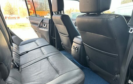Mitsubishi Pajero IV, 2015 год, 2 390 000 рублей, 15 фотография