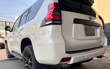 Toyota Land Cruiser Prado 150 рестайлинг 2, 2021 год, 3 520 000 рублей, 11 фотография