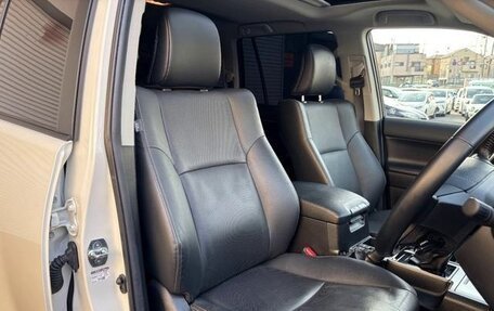 Toyota Land Cruiser Prado 150 рестайлинг 2, 2021 год, 3 520 000 рублей, 18 фотография