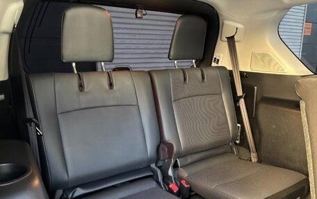 Toyota Land Cruiser Prado 150 рестайлинг 2, 2021 год, 3 520 000 рублей, 23 фотография