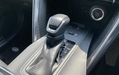 Toyota Harrier, 2022 год, 2 750 000 рублей, 12 фотография