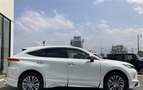 Toyota Harrier, 2022 год, 2 750 000 рублей, 6 фотография