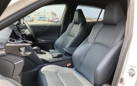 Toyota Harrier, 2022 год, 2 750 000 рублей, 17 фотография